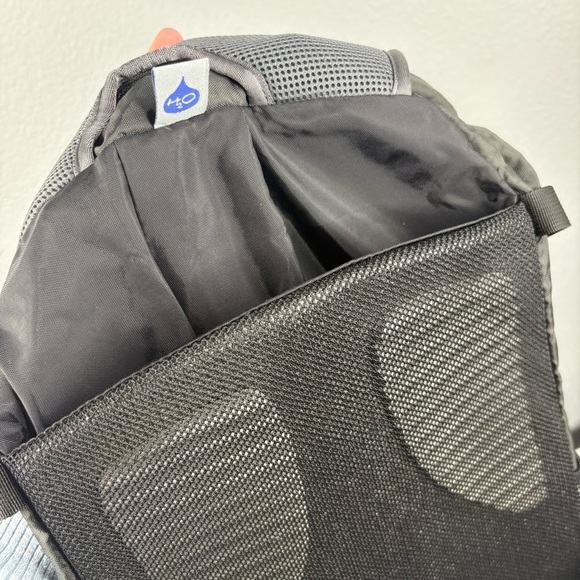 Osprey Daylite Backpack - Backwoods Blue & Dark Grey - Picture 8 of 9